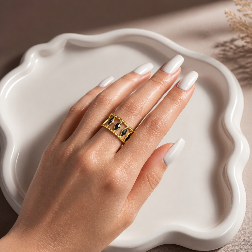Black Eclipse Gold Ring