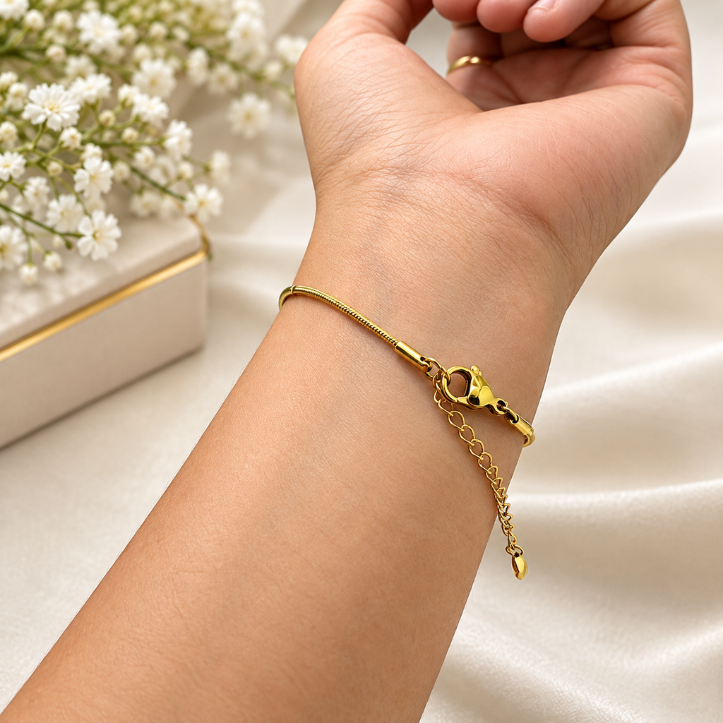 Plain Chain Gold Bracelet