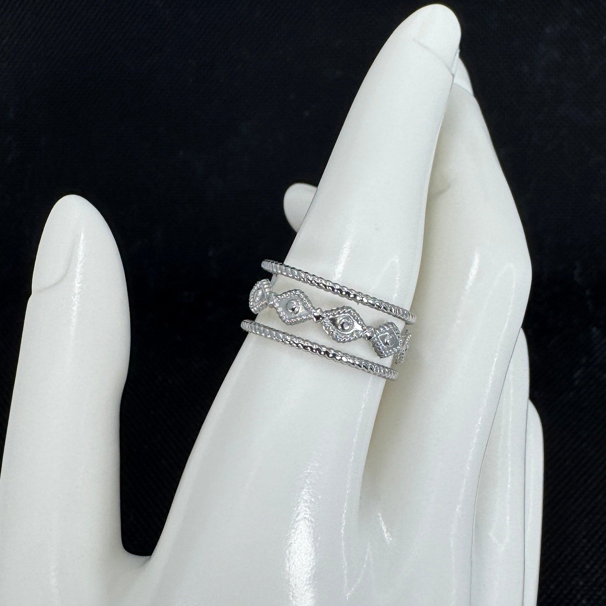 Silver Rope Eye Wrap Ring