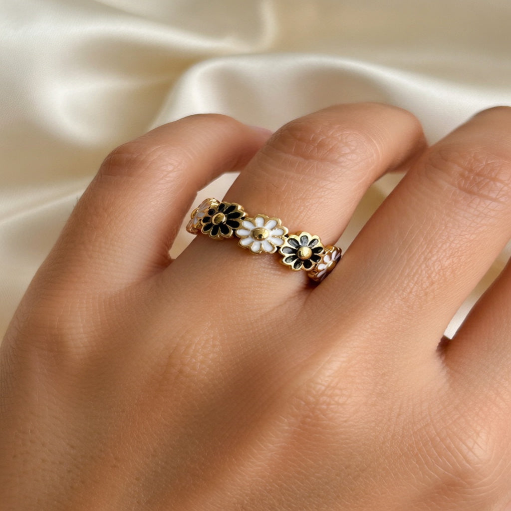 Midnight Bloom Floral Gold Ring