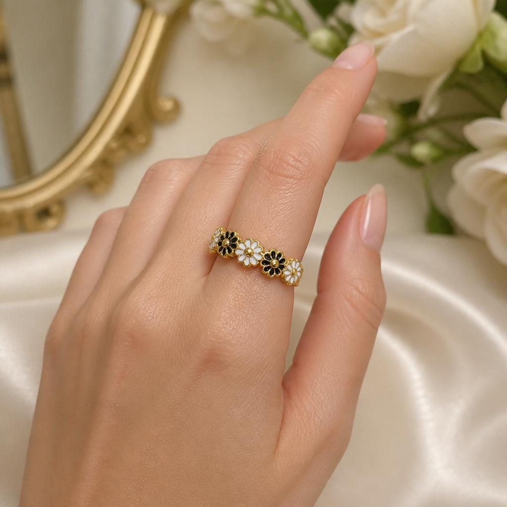 Midnight Bloom Floral Gold Ring