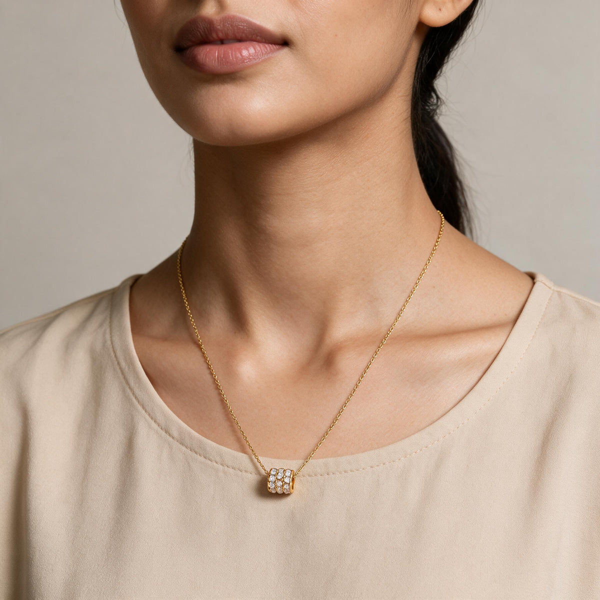 Gold Cube Luxe Pendant Necklace