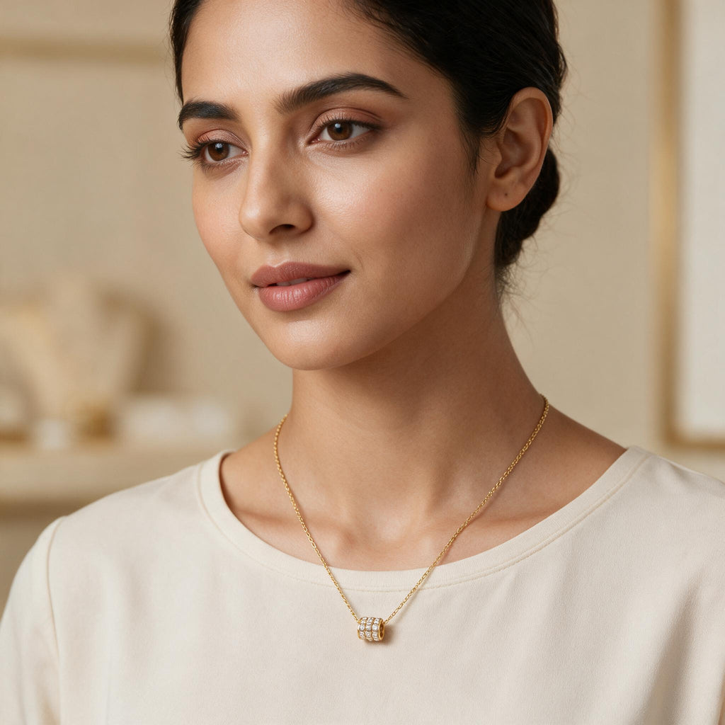 Gold Cube Luxe Pendant Necklace